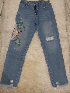 Jeans burungg