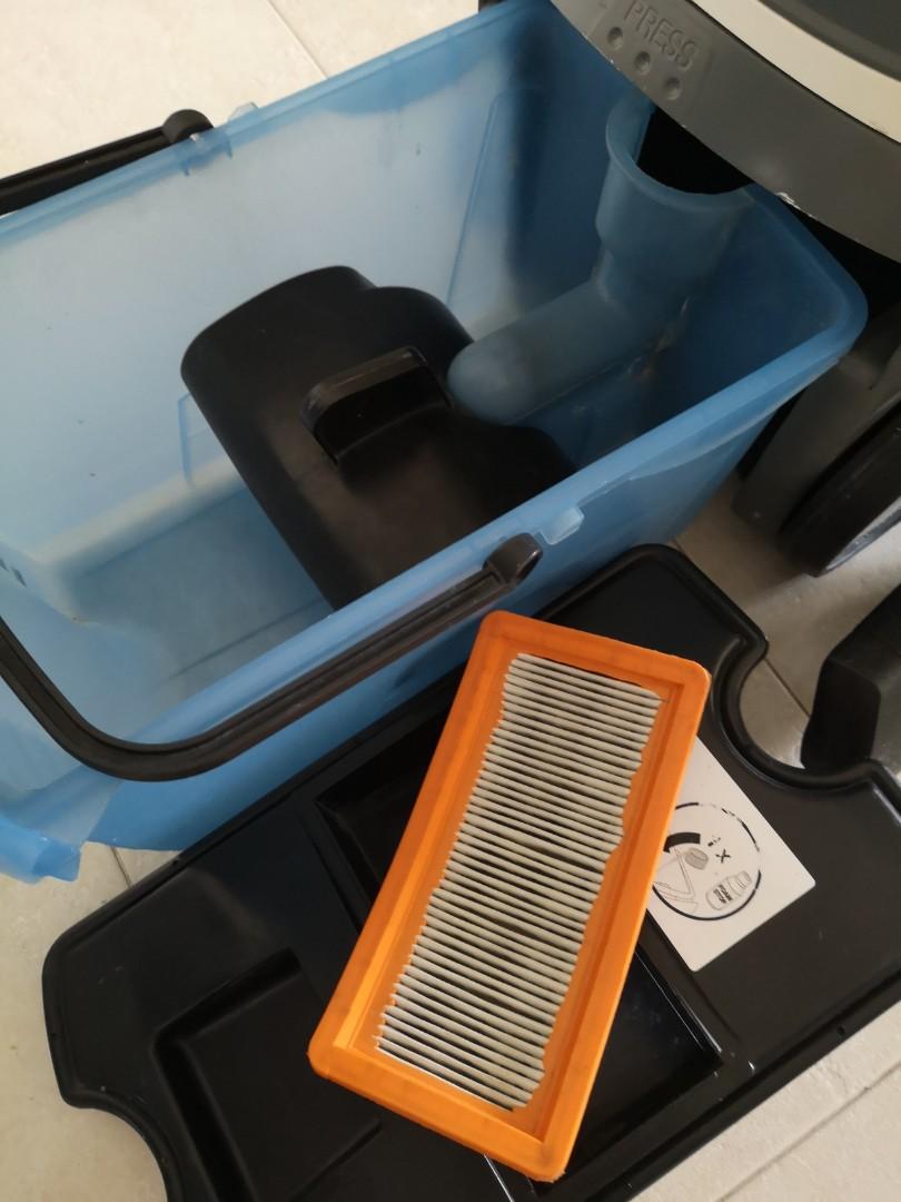 Karcher DS5600 Water Filter Vacuum Cleaner, TV & Home Appliances