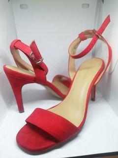 New Looz Red Heels
