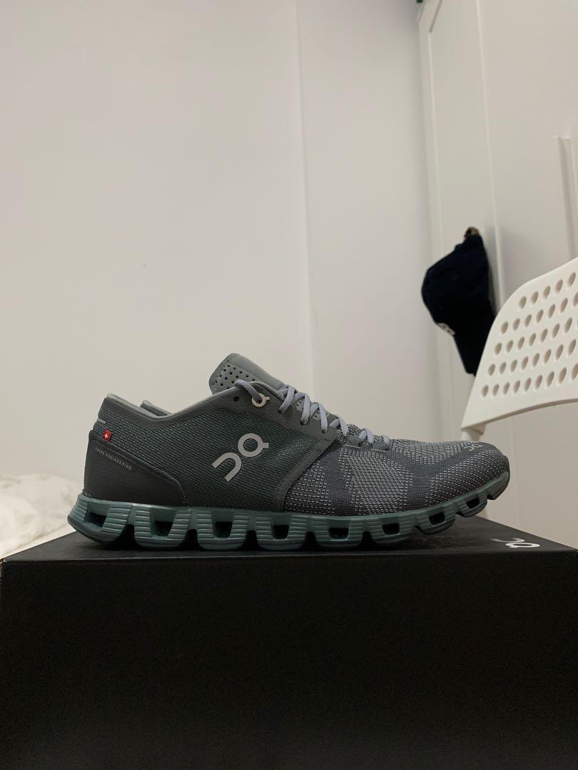 On running cloud x rock sea top