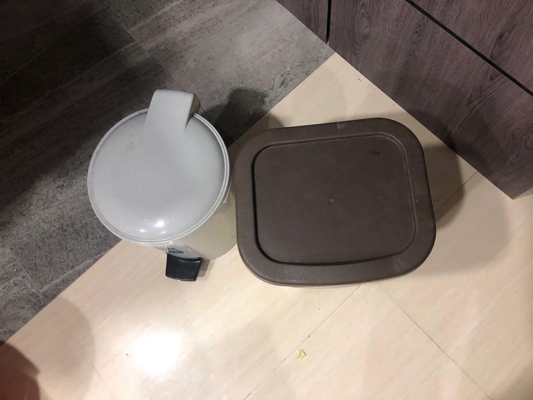 Blue Oval n ikea mirror. Dust bin. Curvy mirrors. No frame rectangle