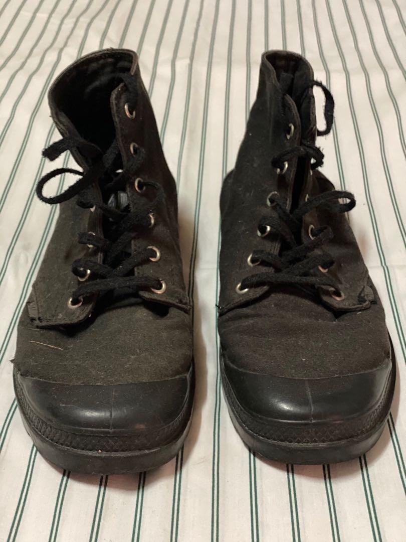 palladium pampa hi canvas boot