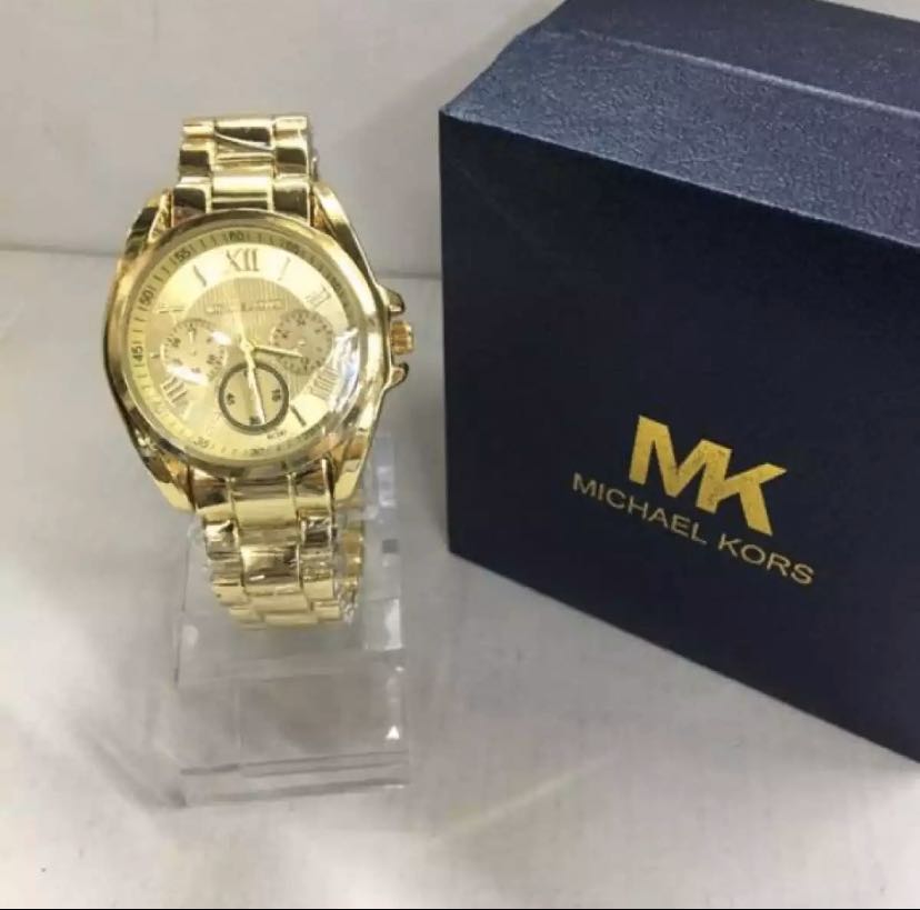 pawnable mk watch