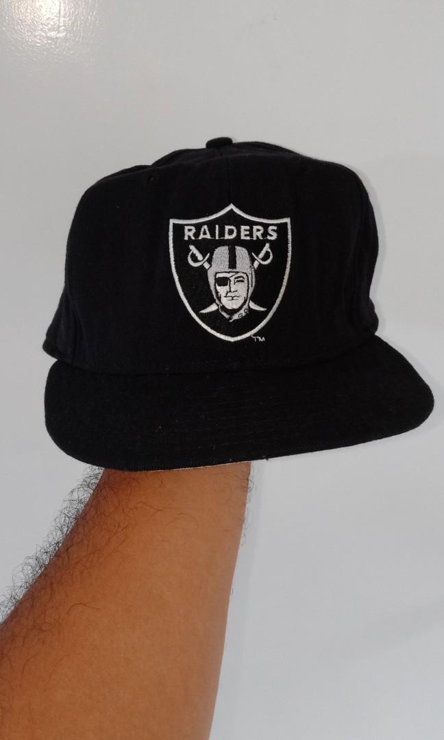 Raiders cap NFL Carhartt, Men's Fashion, Activewear on Carousell