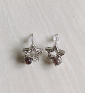 (Category: ) located in . Submitted by cashisqueen (Listing ID 1004123432, Image 1). Description: .