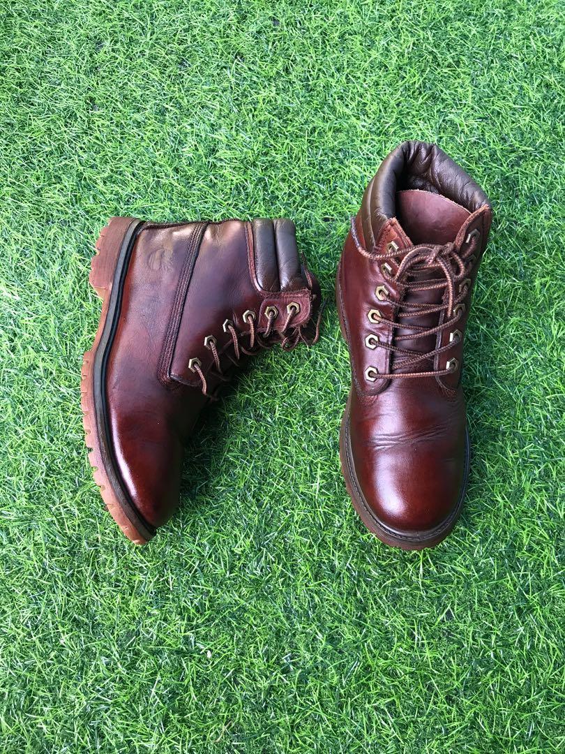 Timberland Boots Men S Fashion Footwear Boots On Carousell