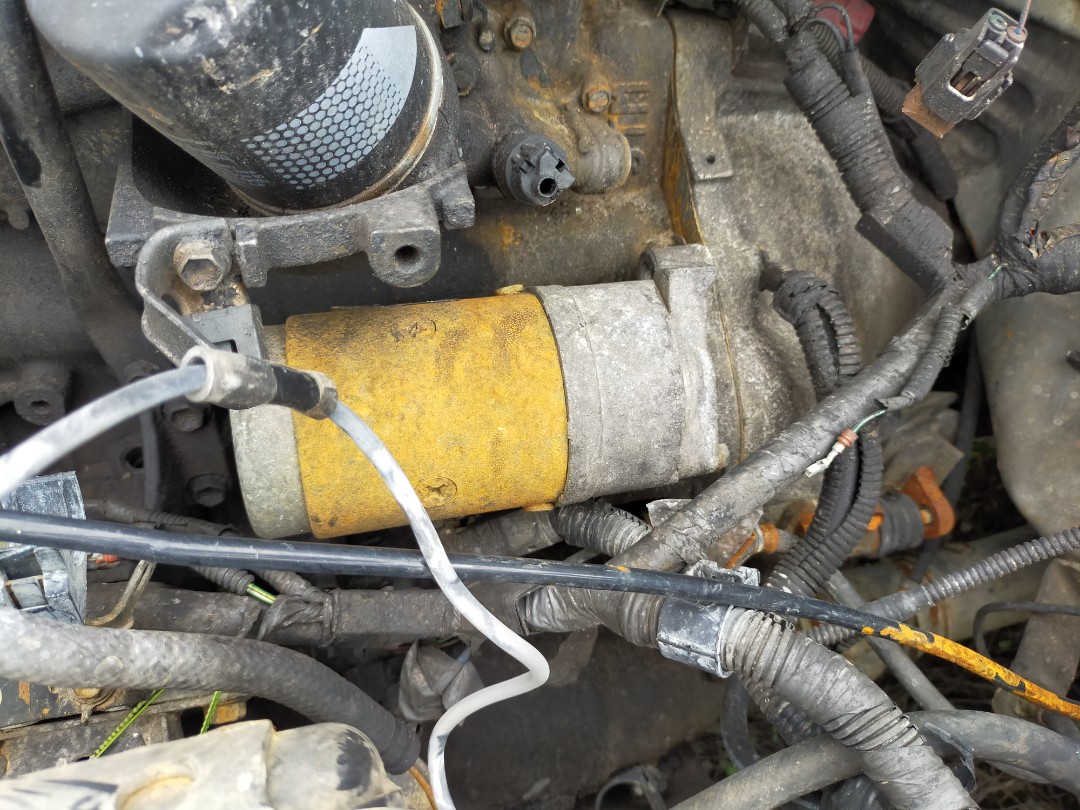 Toyota hilux starter motor, Auto Accessories on Carousell