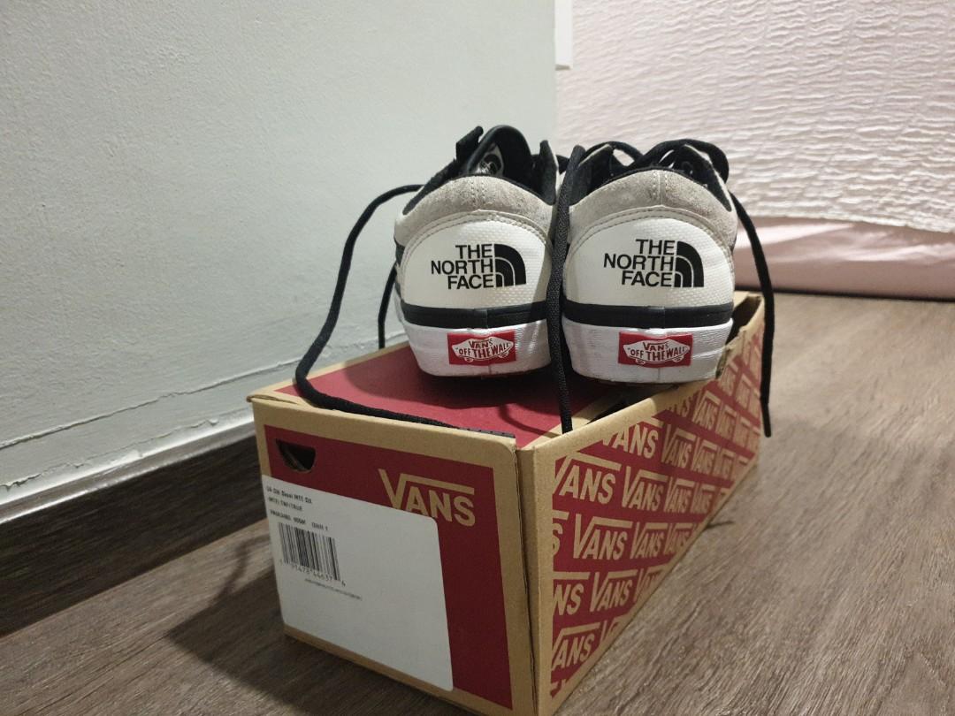 Vans north outlet face old school