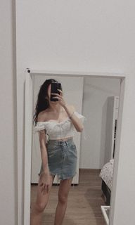 (Category: ) located in . Submitted by jocelt (Listing ID 1004228583, Image 1). Description: .