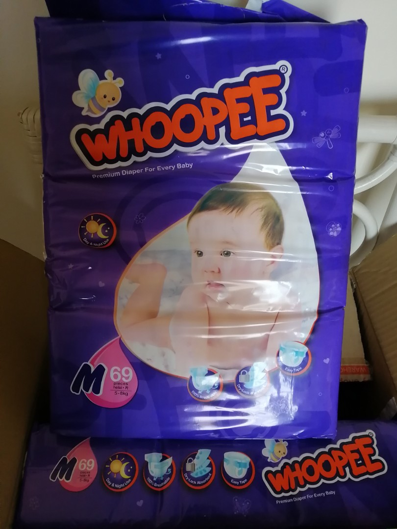 Whoopee M size pampers