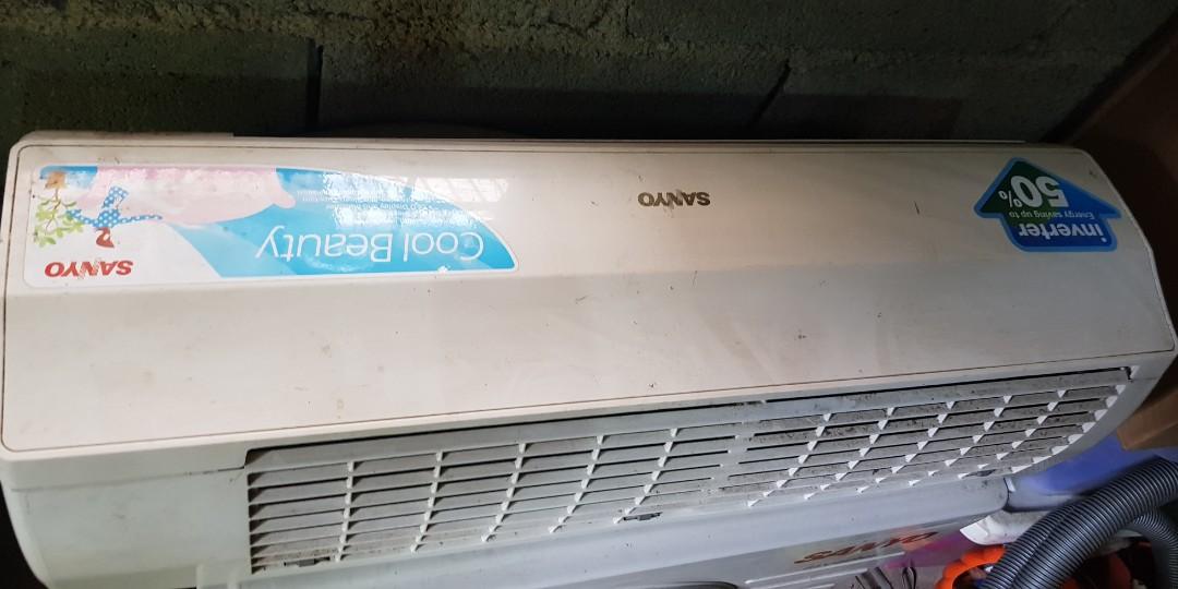 1hp sanyo inverter split type aircon, TV & Home Appliances, Air