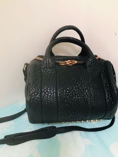 （分類：）位於 。 由 winnielltdy 提交（商品編號 1009947173，圖片 1）。簡介： 。