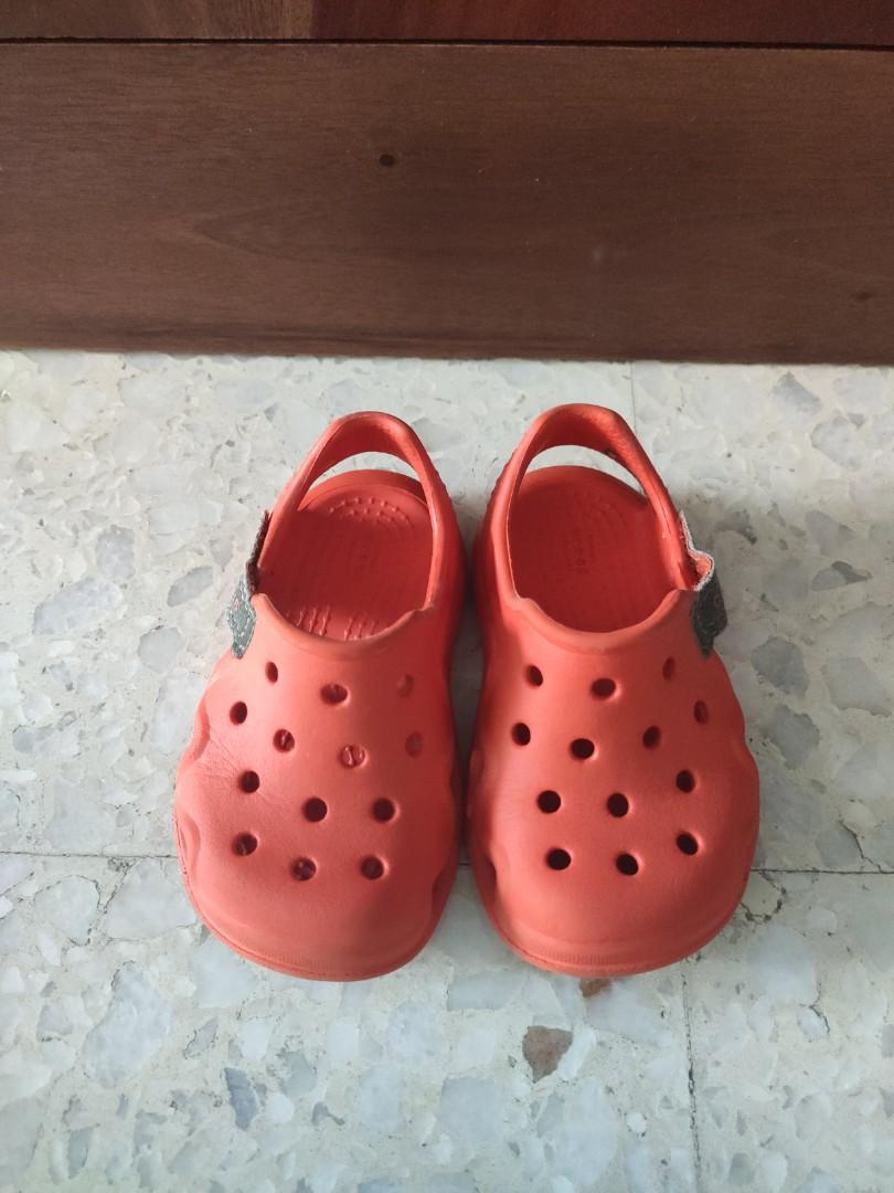 Authentic crocs size 6 shoes, Babies 