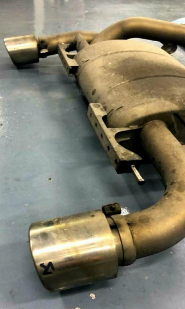 Bmw 335i top catalytic converter