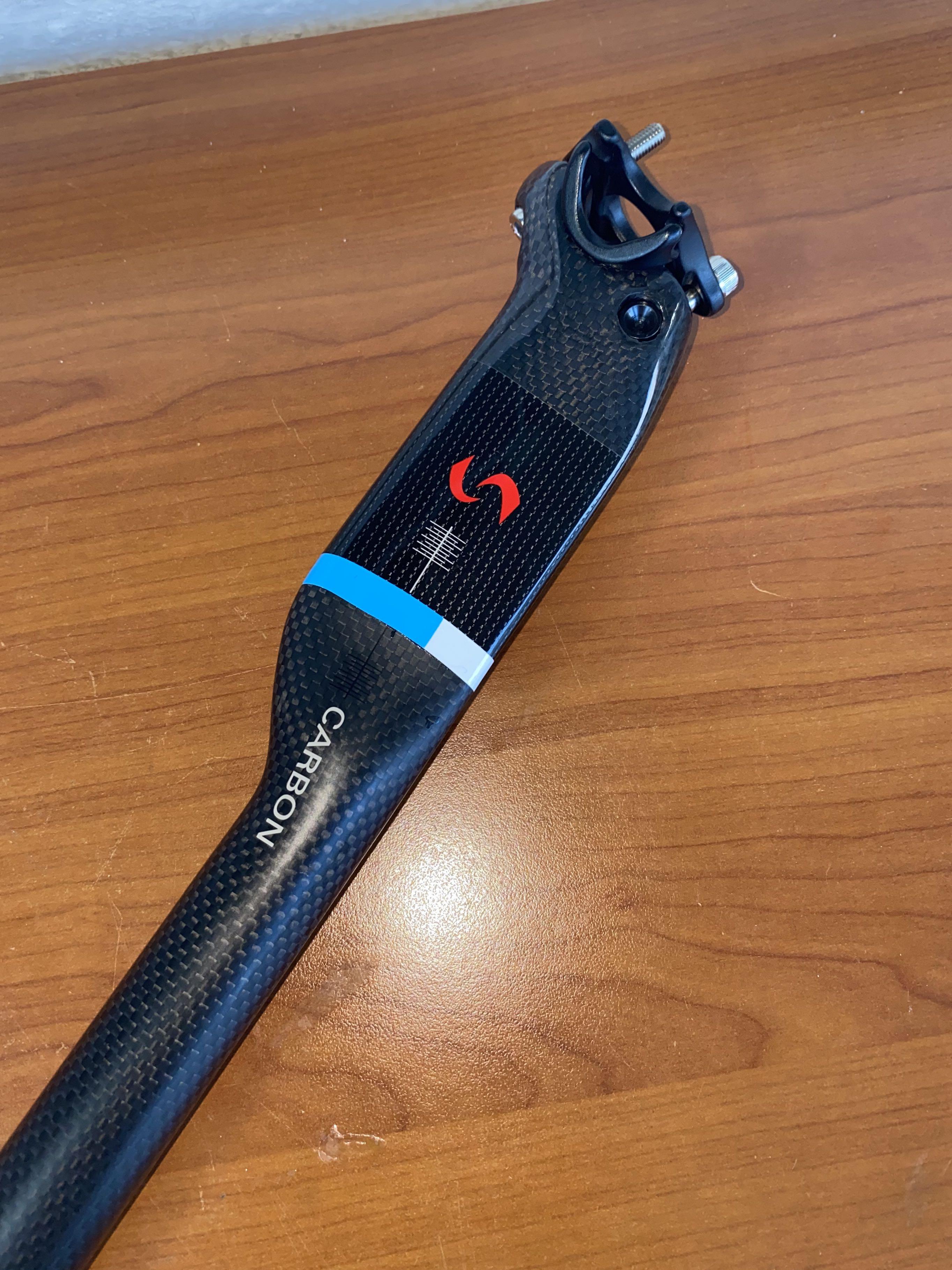 Carbon aero seatpost store 27.2