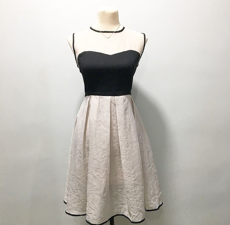 classy vintage dress