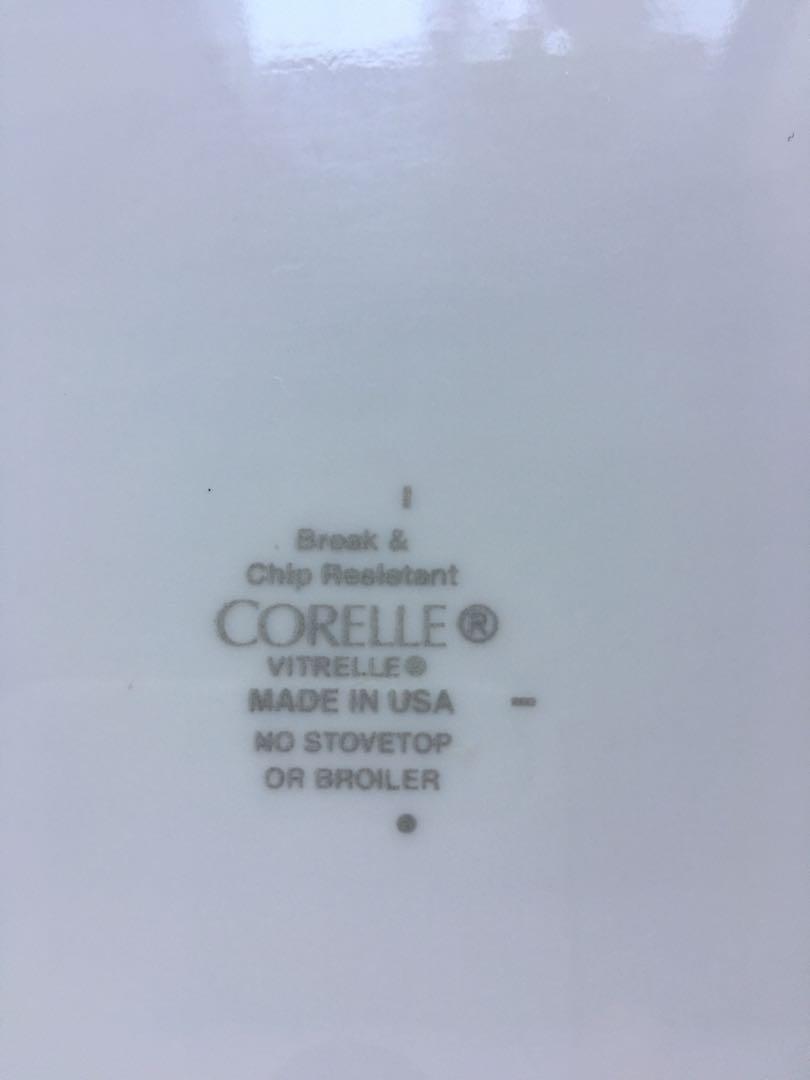 Corelle snap ware, Home Appliances, Kitchenware on Carousell