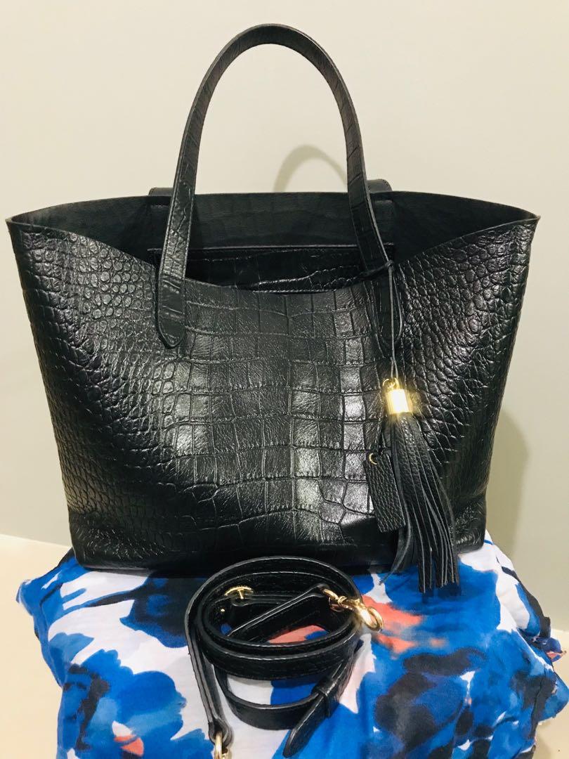 Cuyana croc embossed clearance