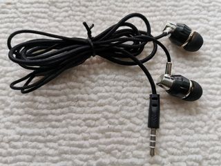 (Category: ) located in . Submitted by brianpeters (Listing ID 1009852906, Image 1). Description: .