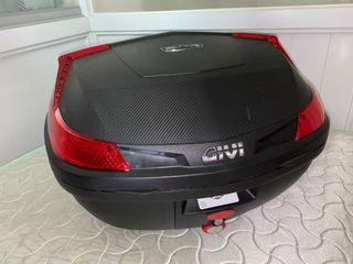 Givi電單車尾箱 B47