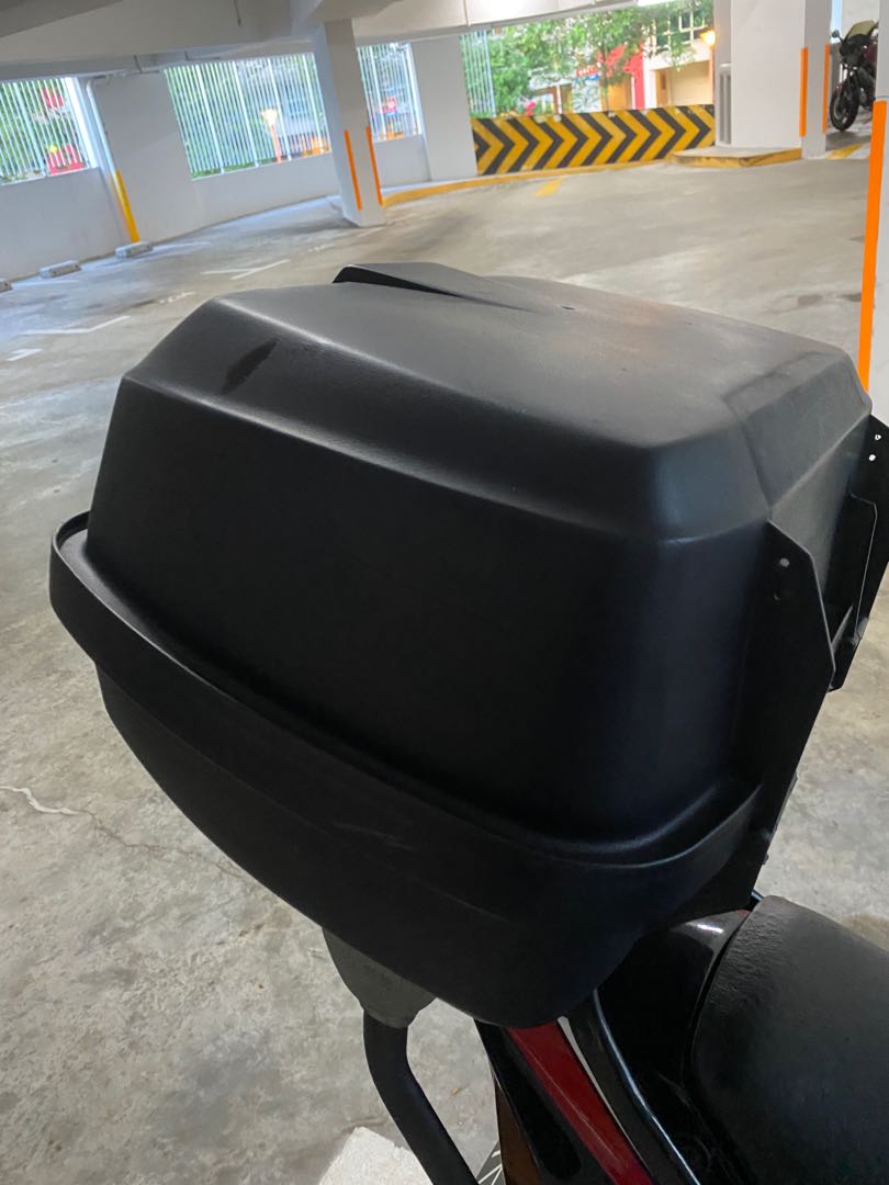 Givi Easybox, Motorcycles, Motorcycle Accessories On Carousell