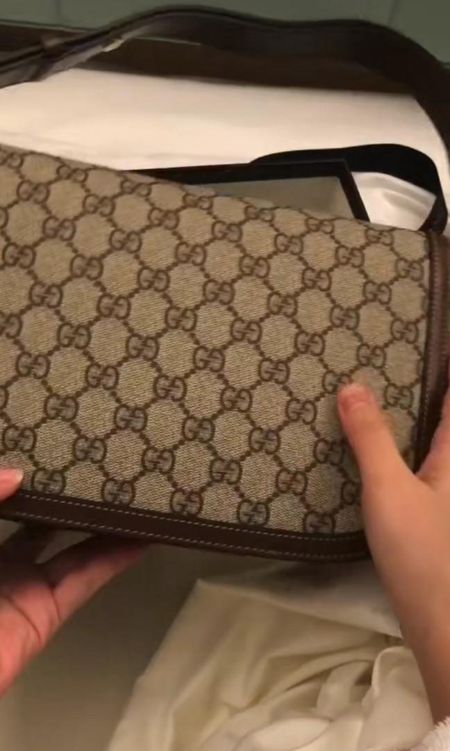 Gucci horse saddle bag top