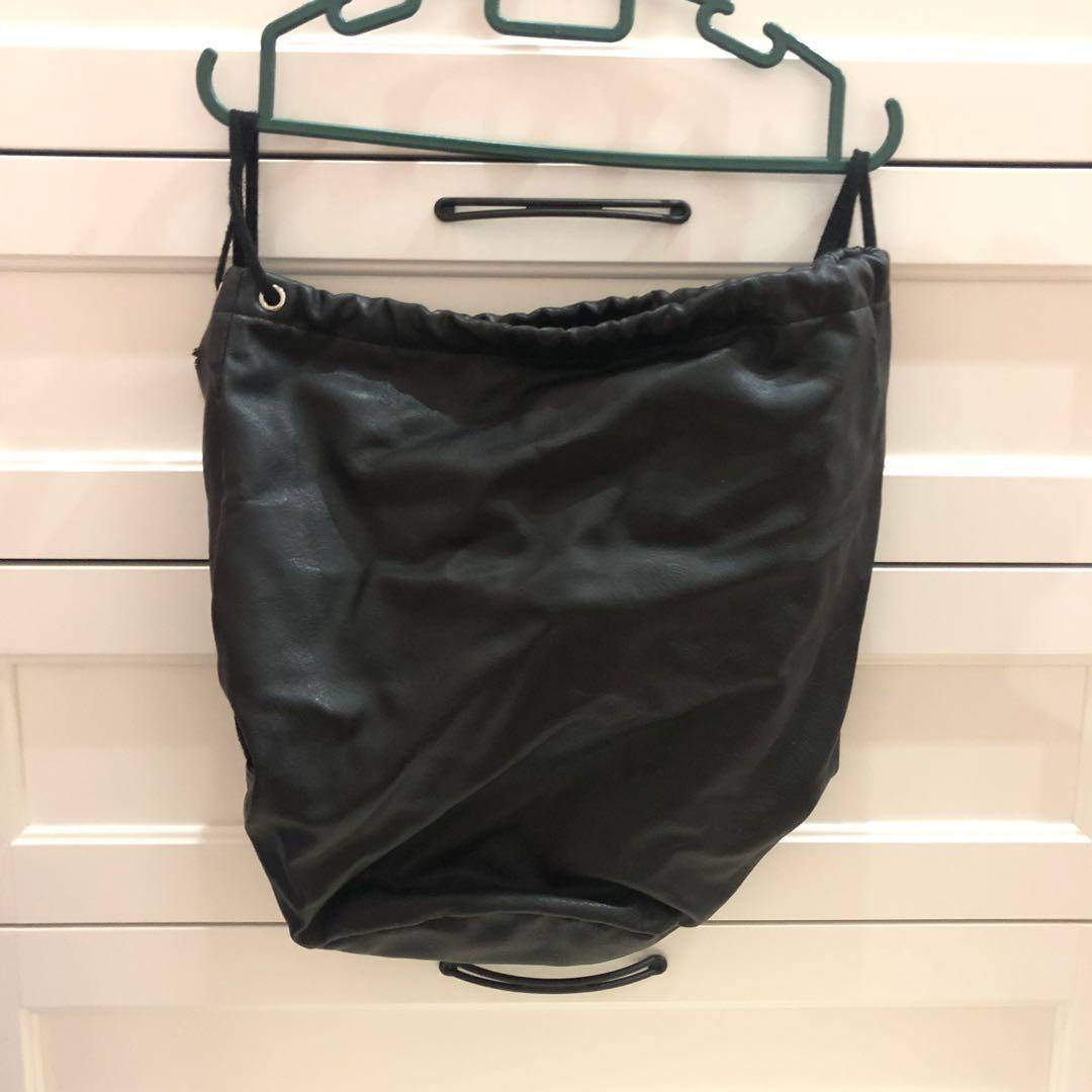 divided h&m bag