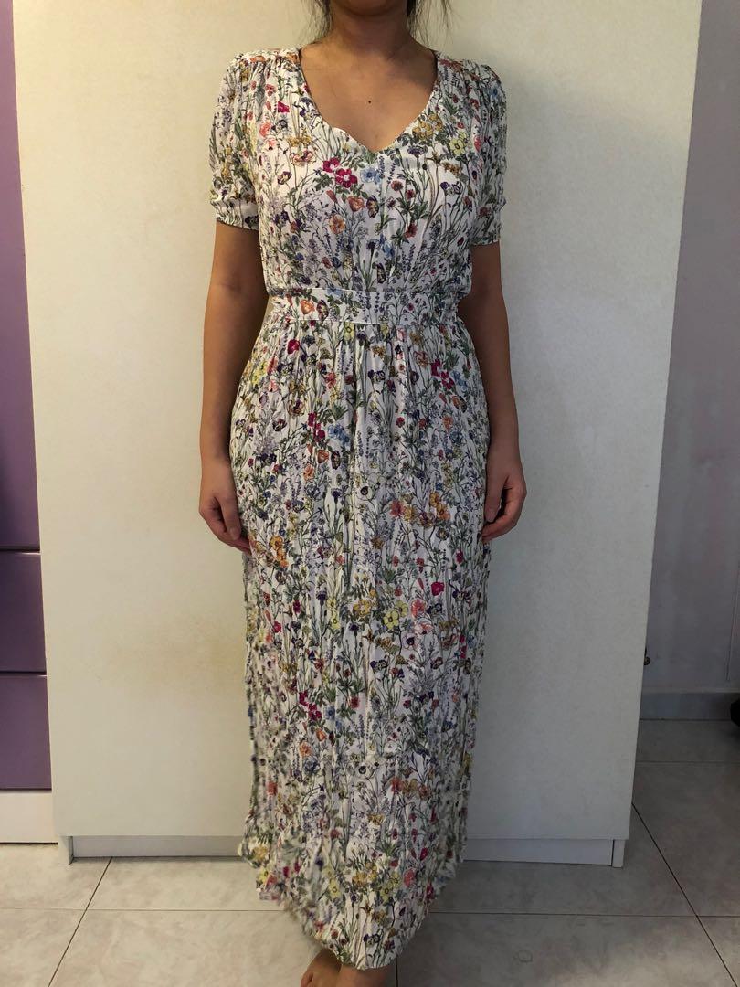 H M Floral Maxi Dress Women S Fashion Clothes Dresses Skirts On Carousell