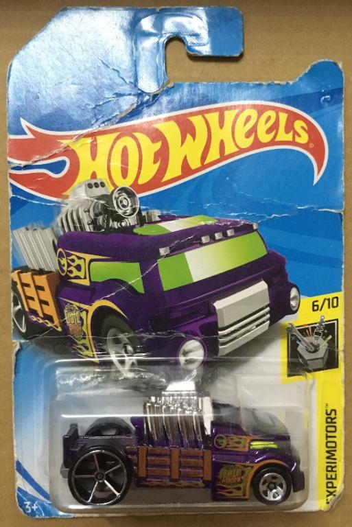 Hot Wheels Treasure Hunt TH Crate Racer