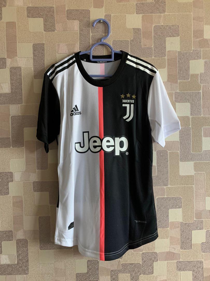Juventus top jawi jersey