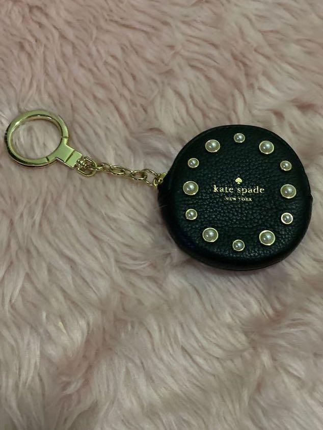 Kate Spade Black Pearl Coin Purse Round Leather, Small. Preloved., Women's  Fashion, Bags & Wallets, Wallets & Card holders on Carousell