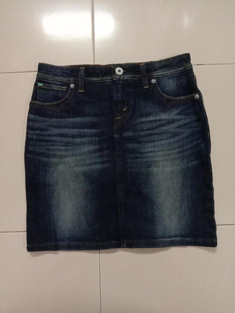 skirt labuh jeans levis
