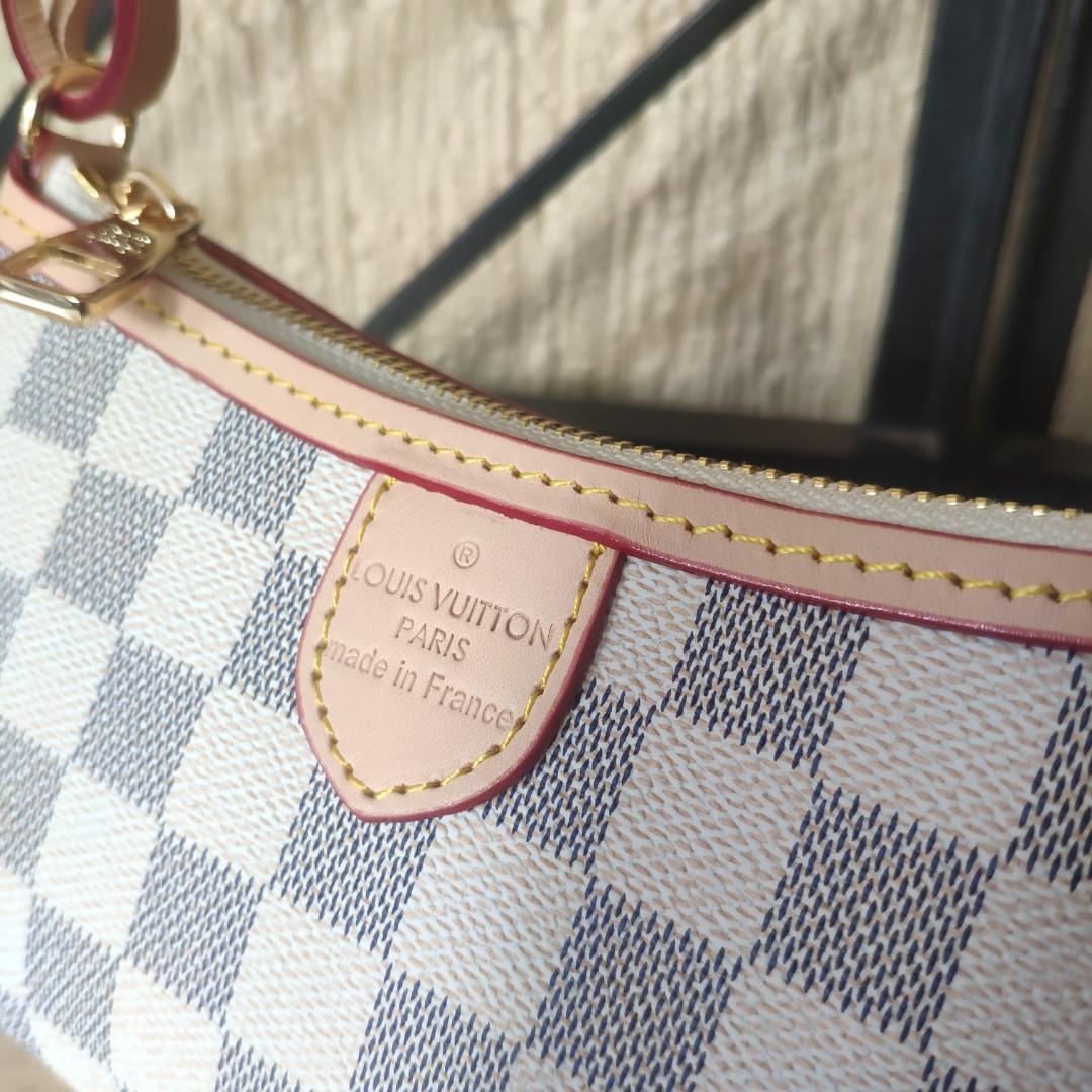 💕BNIB💕Louis Vuitton Pochette Accessories Damier Azur Bag, Luxury, Bags &  Wallets on Carousell