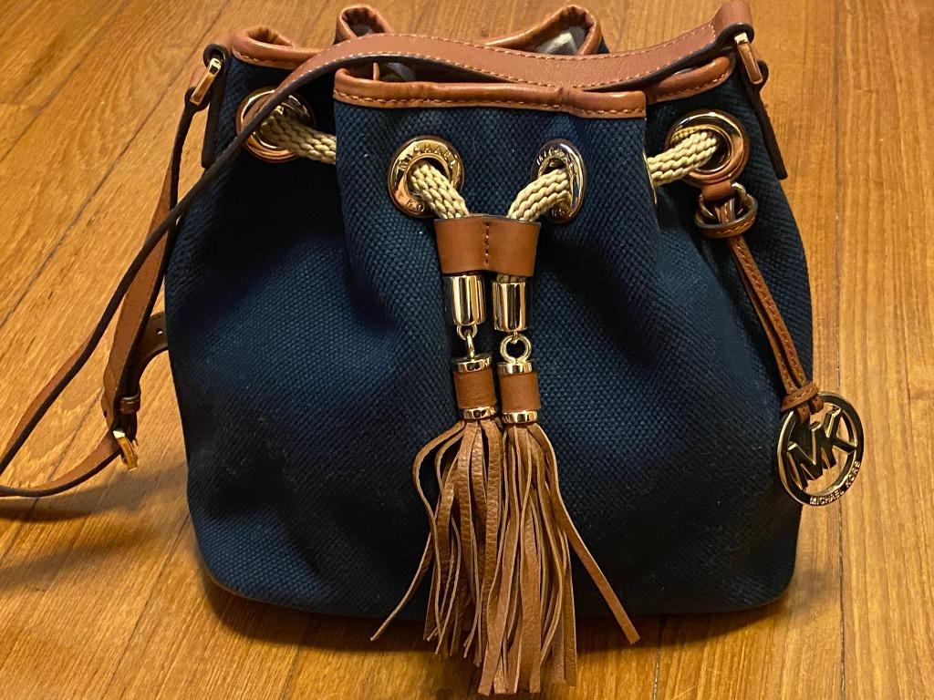 Michael kors denim bucket discount bag