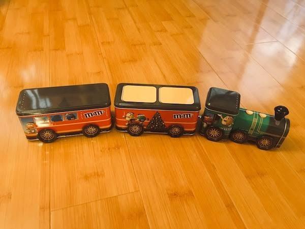M&m tin train set 2025