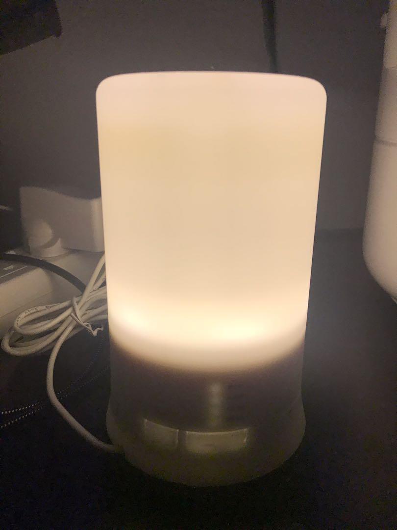 Aroma Diffuser (Category: Home Fragrance) located in Singapore. Submitted by clinl (Listing ID 1009817259, Image 3). Description: fast deal at S$15.