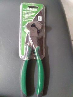 Nicholson pliers