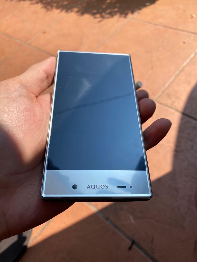 Sharp Aquos Crystal 305sh Telepon Seluler Tablet Ponsel Android Lainnya Di Carousell