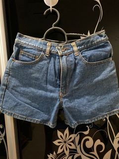 (Category: ) located in . Submitted by csndice (Listing ID 1009849140, Image 1). Description: .
