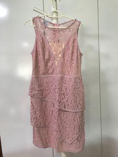 BNWT The Stage Walk Pink Lace Dress (size M)