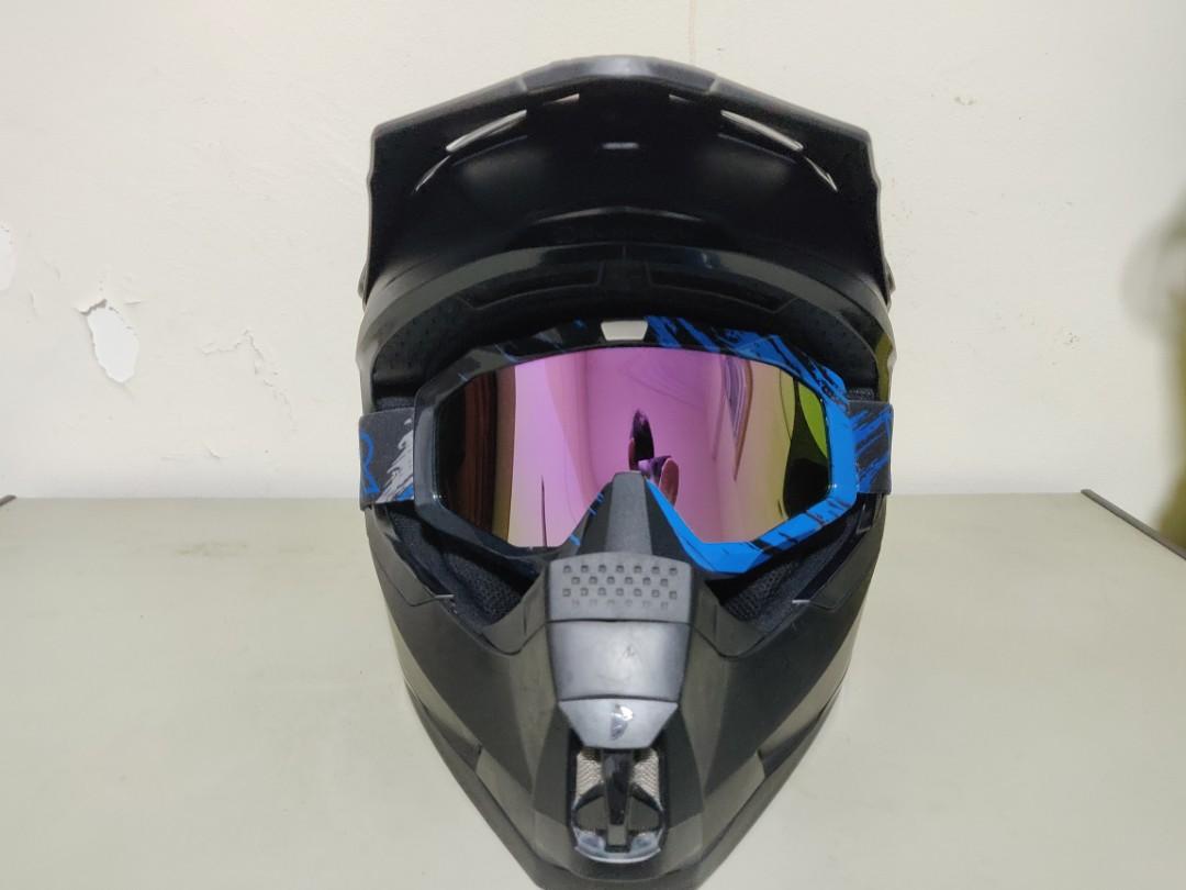 Thor Quadrant helmet with Vemar visor, Motorcycles, Motorcycle Apparel on Carousell