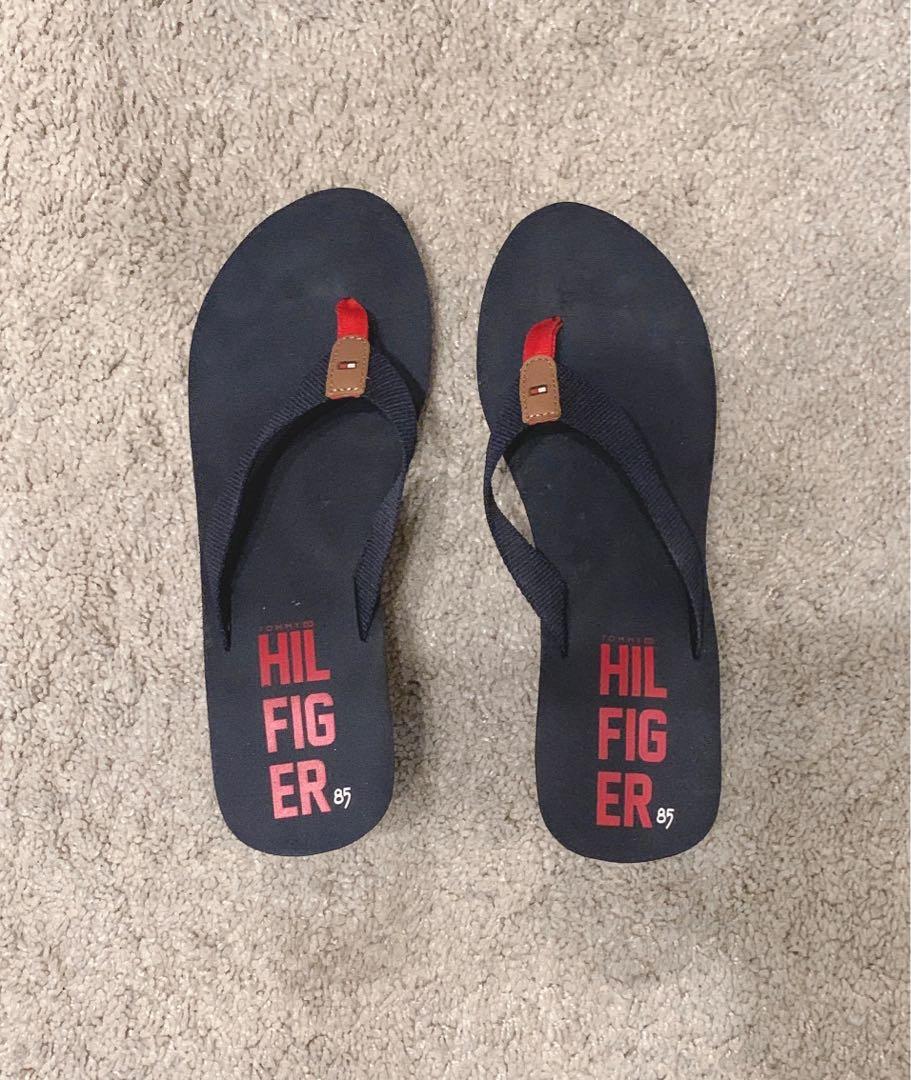 tommy hilfiger wedge flip flops womens