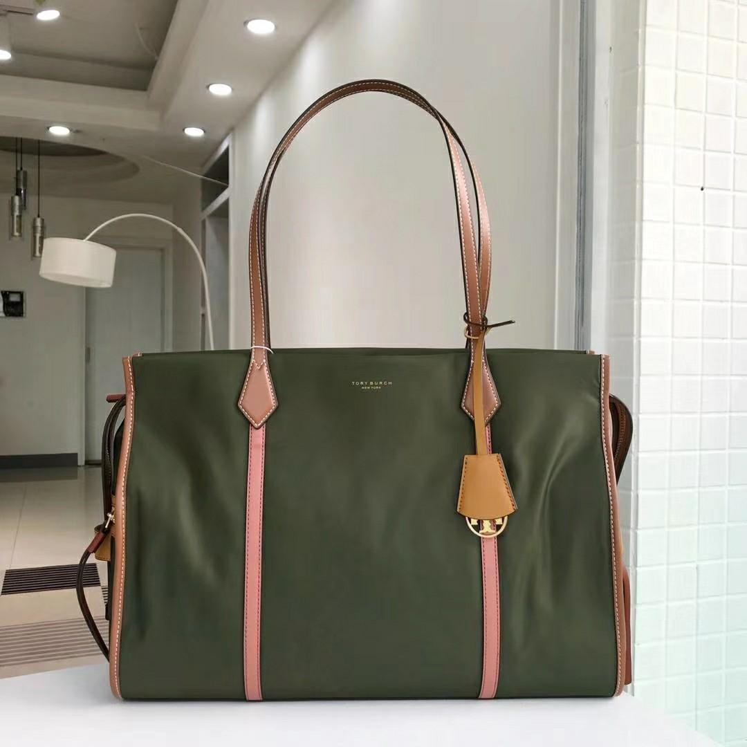 Tory burch travel bag best sale