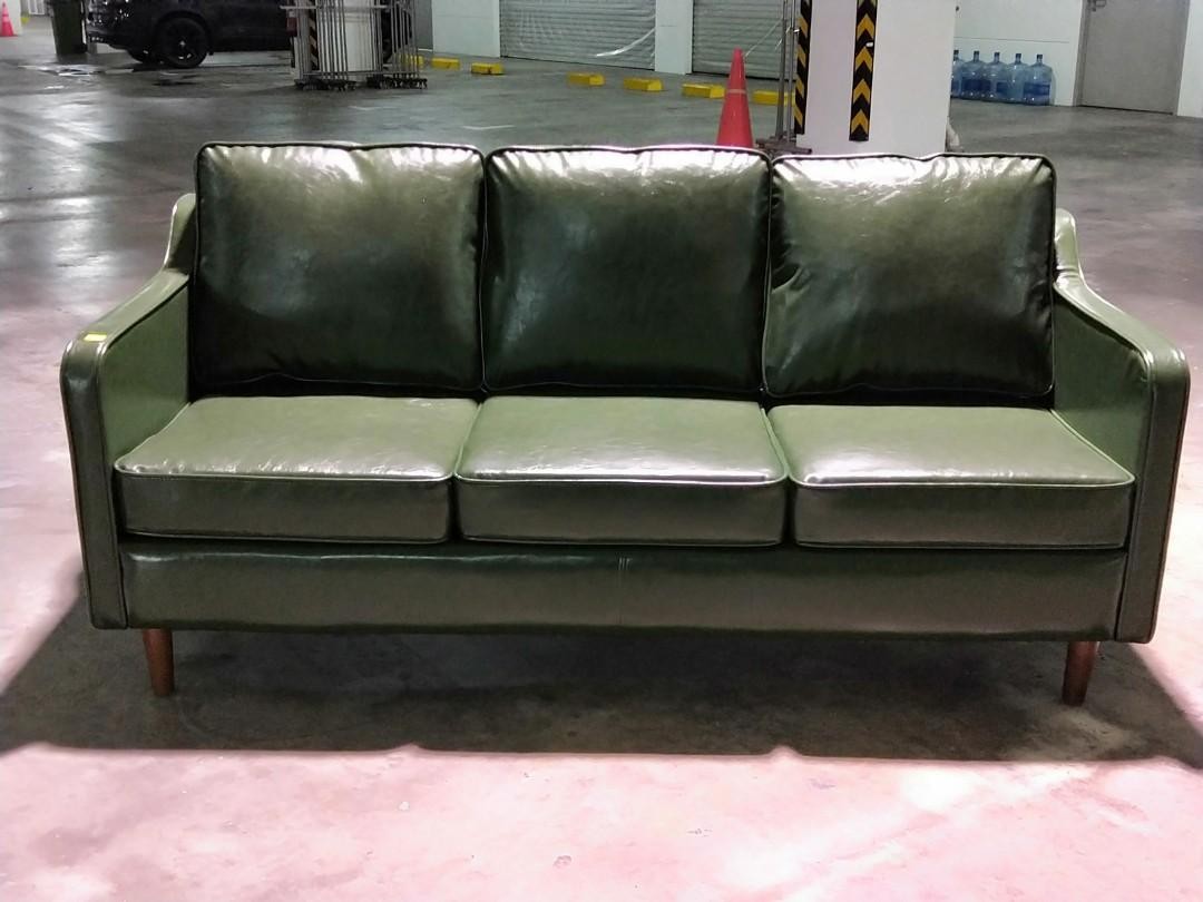 Valente 3 Seater Designer Sofa In Emerald Green Pu Furniture Sofas On Carousell
