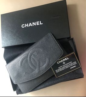 （分類：）位於 。 由 loverparis 提交（商品編號 1009880195，圖片 1）。簡介： 。