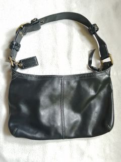 (Category: ) located in . Submitted by shoppe12 (Listing ID 1009955710, Image 1). Description: .