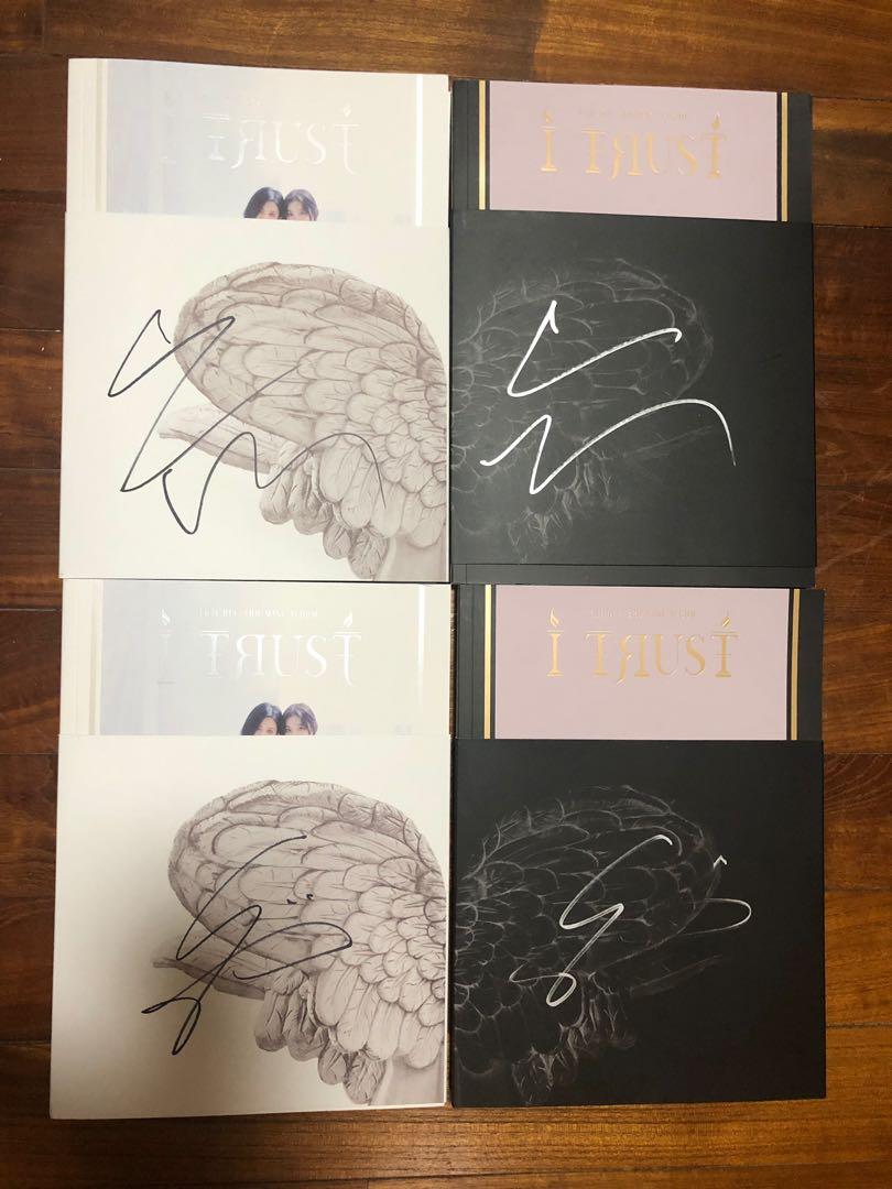 WTT (G)I-DLE I TRUST SIGNED ALBUM MWAVE, Hobbies & Toys