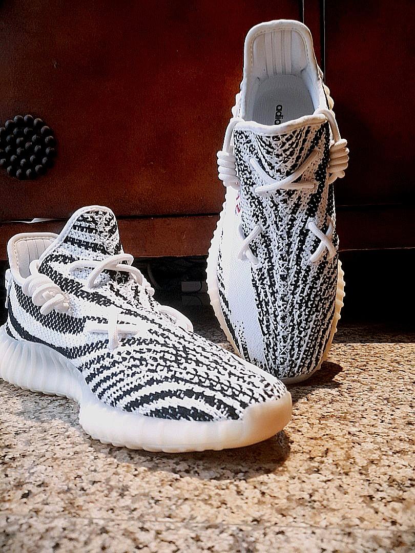 2017 yeezy zebra