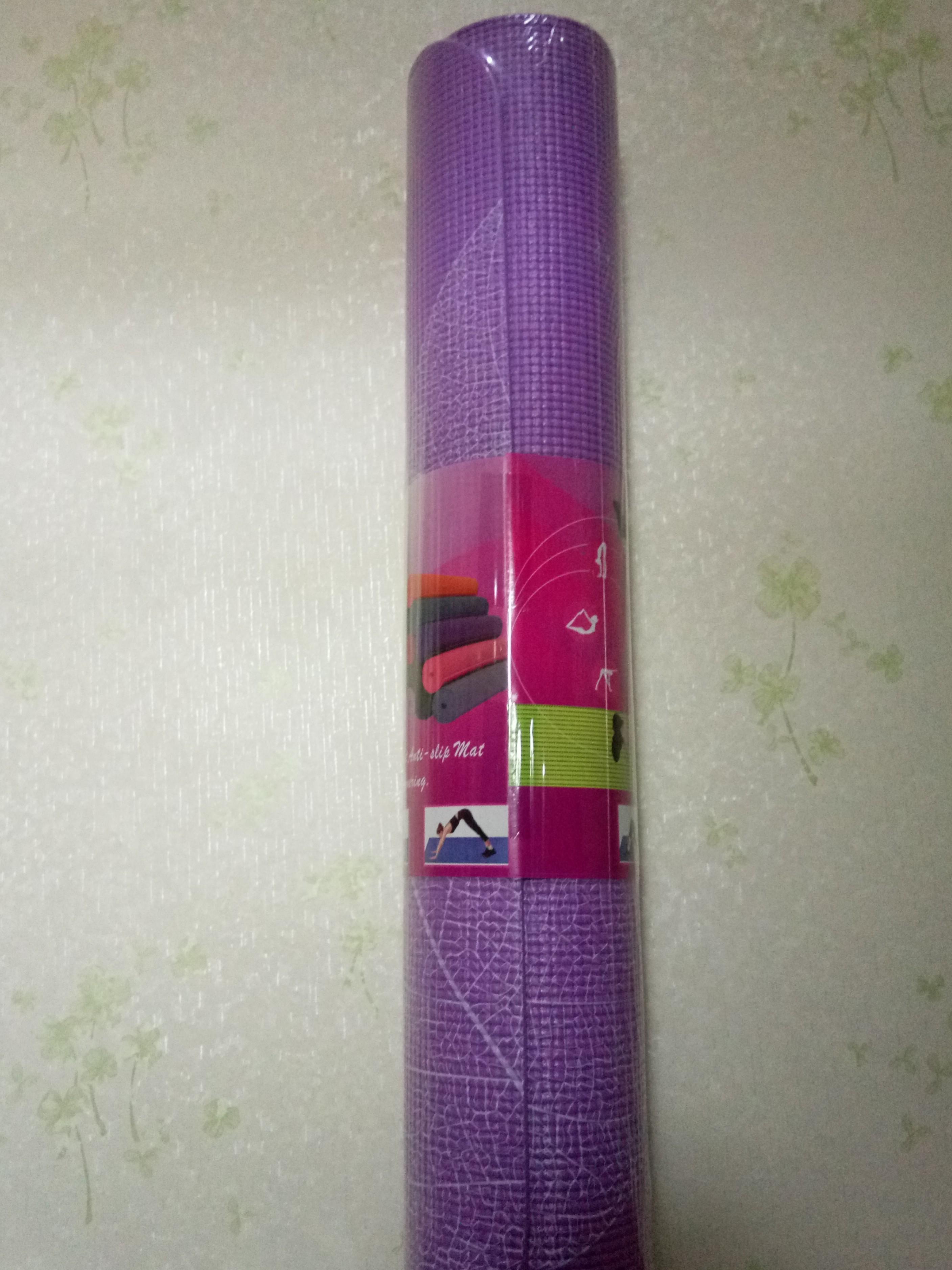 Yoga mat (Category: Exercise Mats) located in Manila. Submitted by strawberrine (Listing ID 1009848517, Image 2). Description: Yoga mat Anti slip good for exercise and comfortable to use. L= 5ft. 8inches W= 24 inches Thick= 5mm.