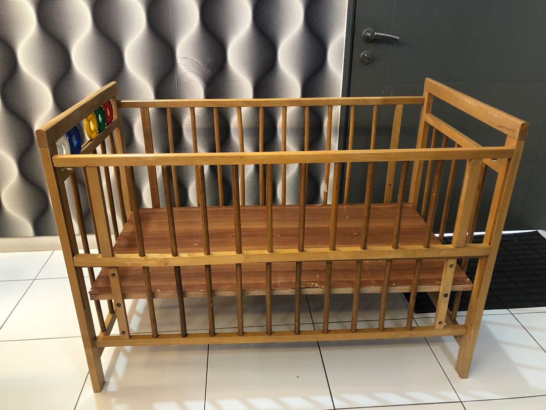 2nd Hand Baby Cot for Sale, Babies & Kids, Baby Nursery & Kids